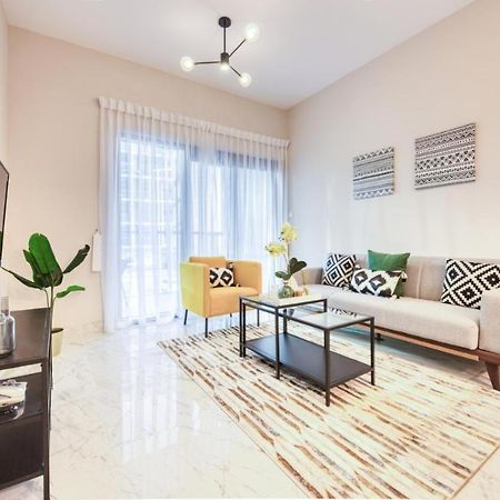 Elite Lux Holiday Homes - Cozy & Stylish 1 Bedroom With Huge Pools & World Class Gym ดูไบ ภายนอก รูปภาพ