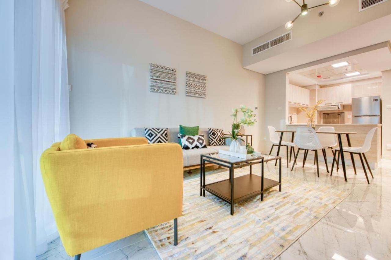 Elite Lux Holiday Homes - Cozy & Stylish 1 Bedroom With Huge Pools & World Class Gym ดูไบ ภายนอก รูปภาพ